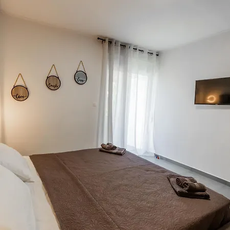 Ibiscus Deluxe Appartement *